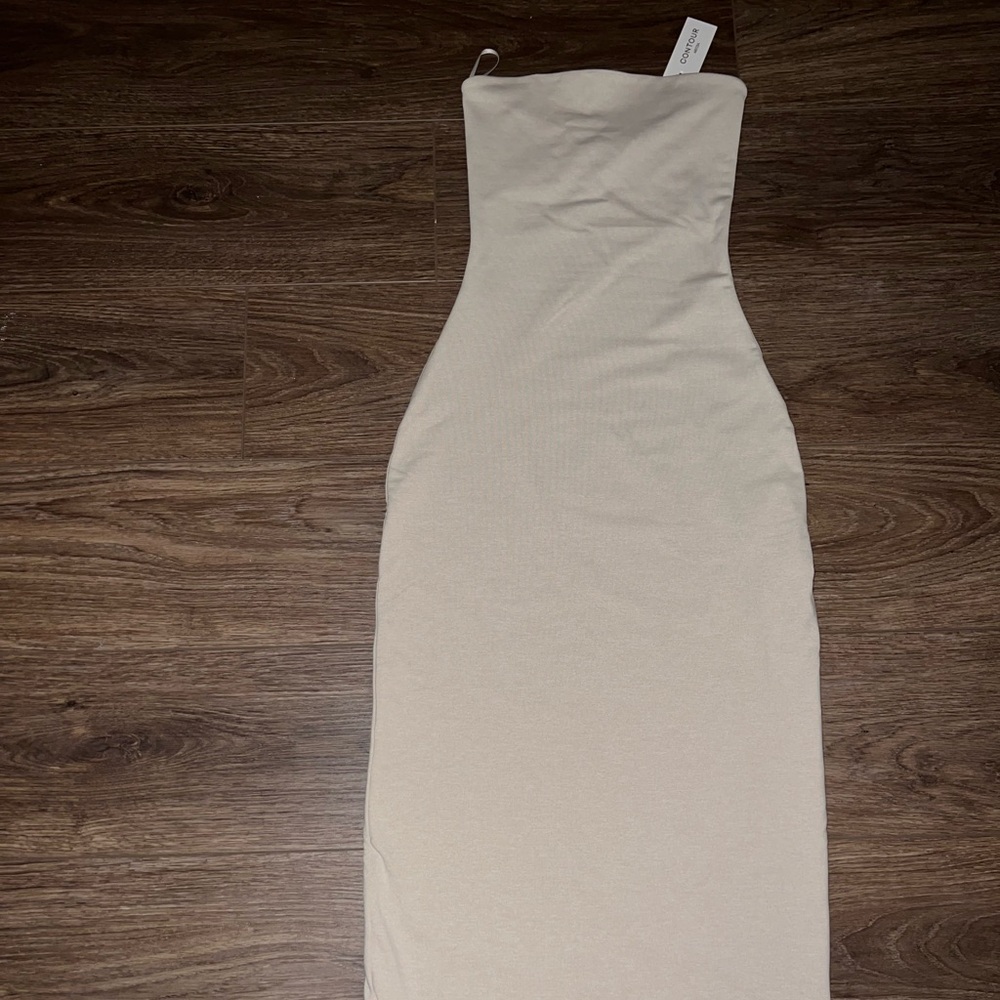 Aritzia Maxi Tube Contour Dress
